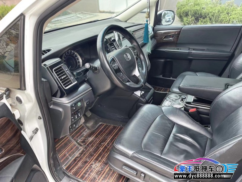 16年本田艾力绅SUV抵押车出售