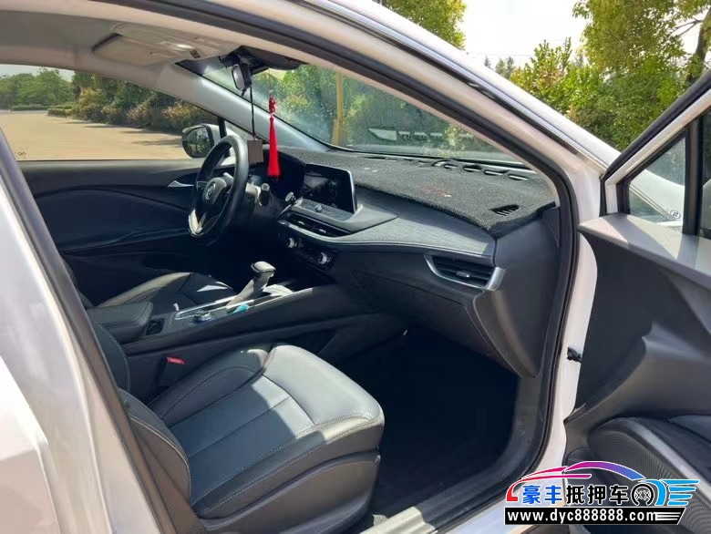 22年别克微蓝轿车抵押车出售