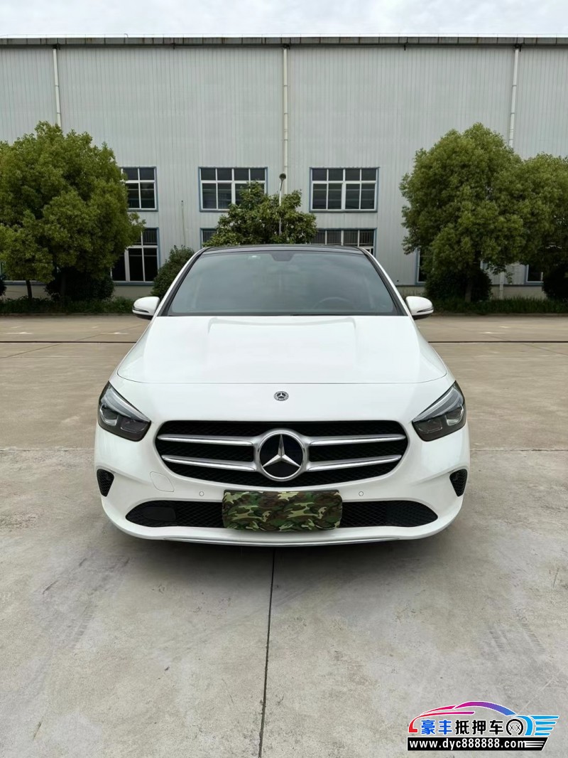 20年奔驰B轿车抵押车出售