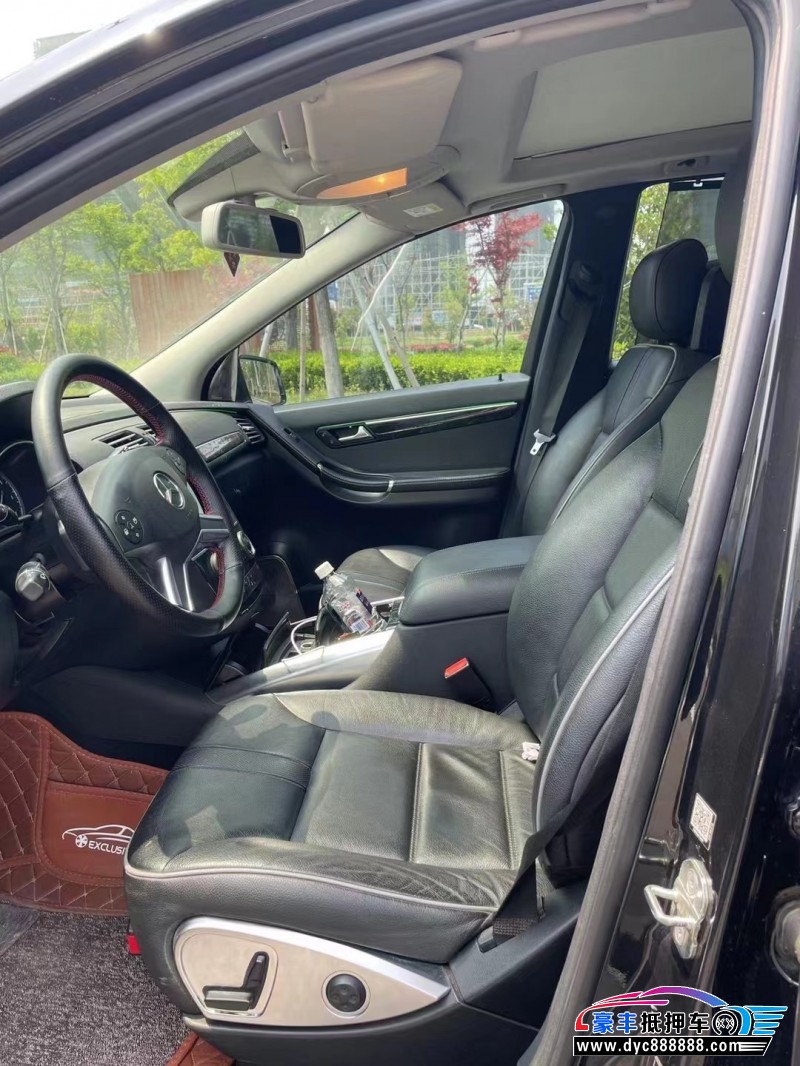 15年奔驰R轿车抵押车出售