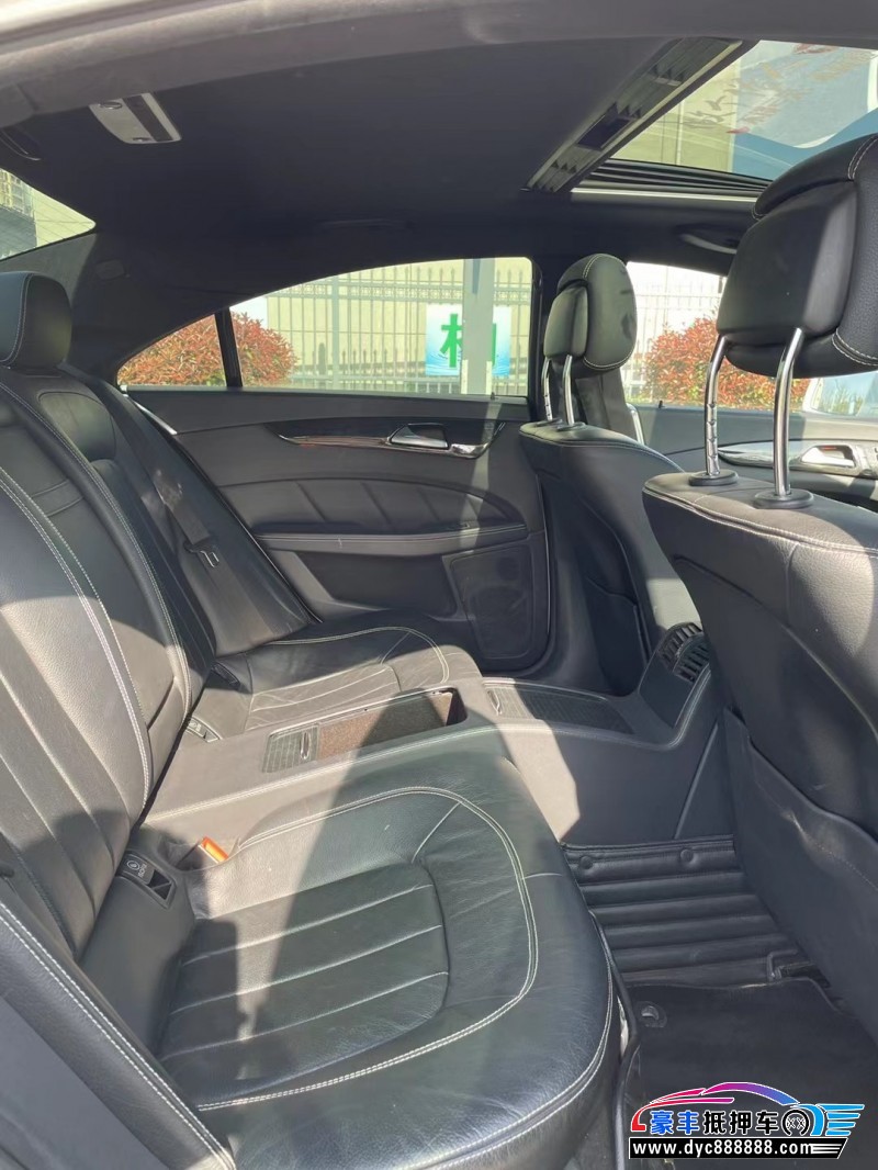 17年奔驰CLS级轿车抵押车出售