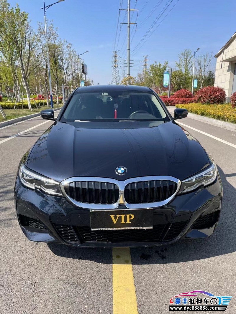 20年宝马3系轿车抵押车出售