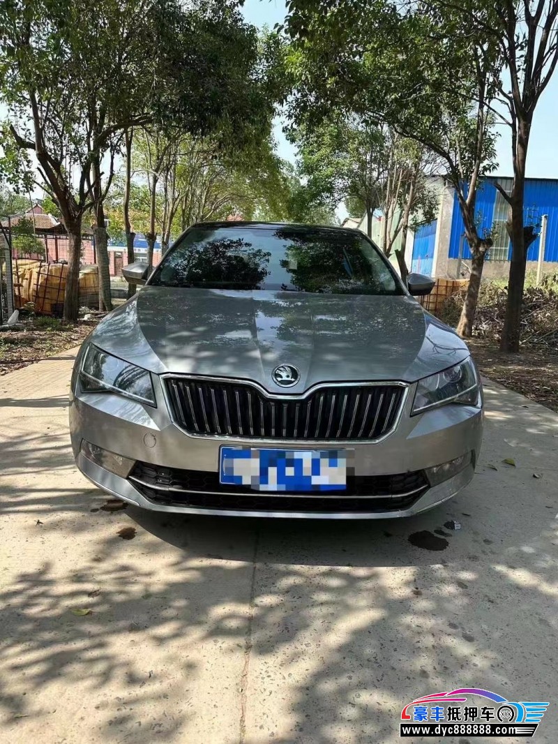 18年斯柯达速派轿车抵押车出售
