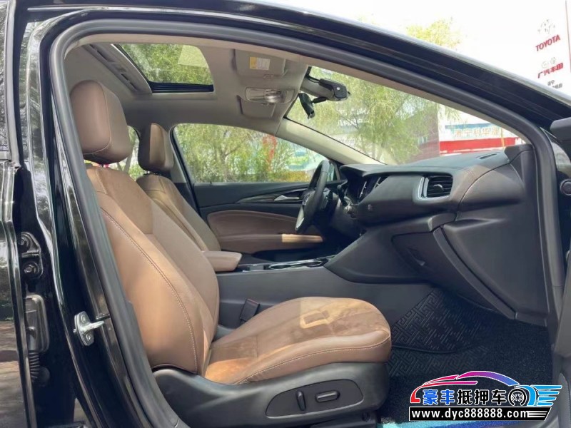 21年别克君威轿车抵押车出售