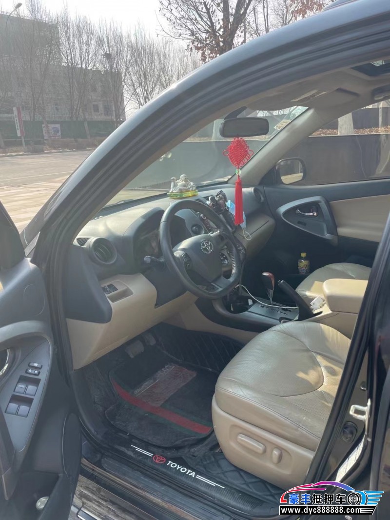 12年丰田RAV4SUV抵押车出售