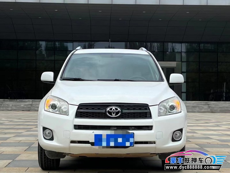 13年丰田RAV4轿车抵押车出售