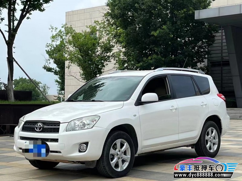 13年丰田RAV4轿车抵押车出售