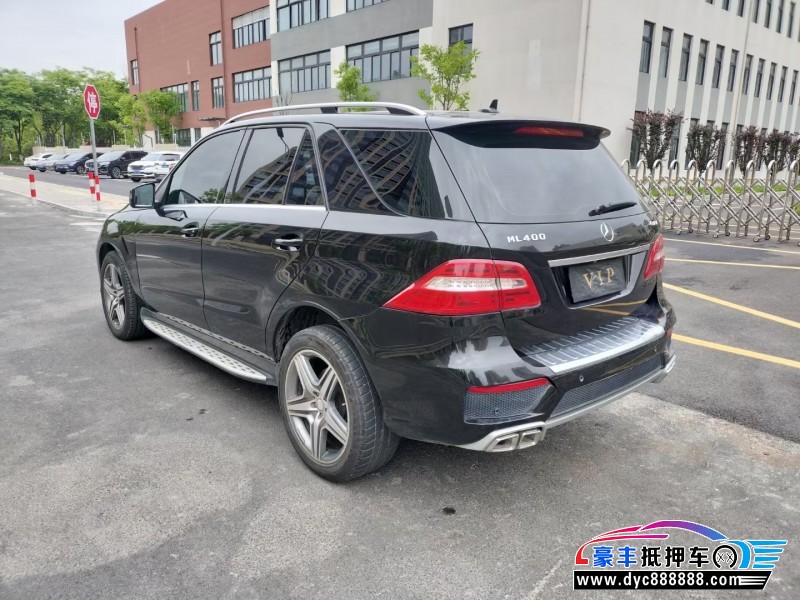 14年奔驰ML轿车抵押车出售