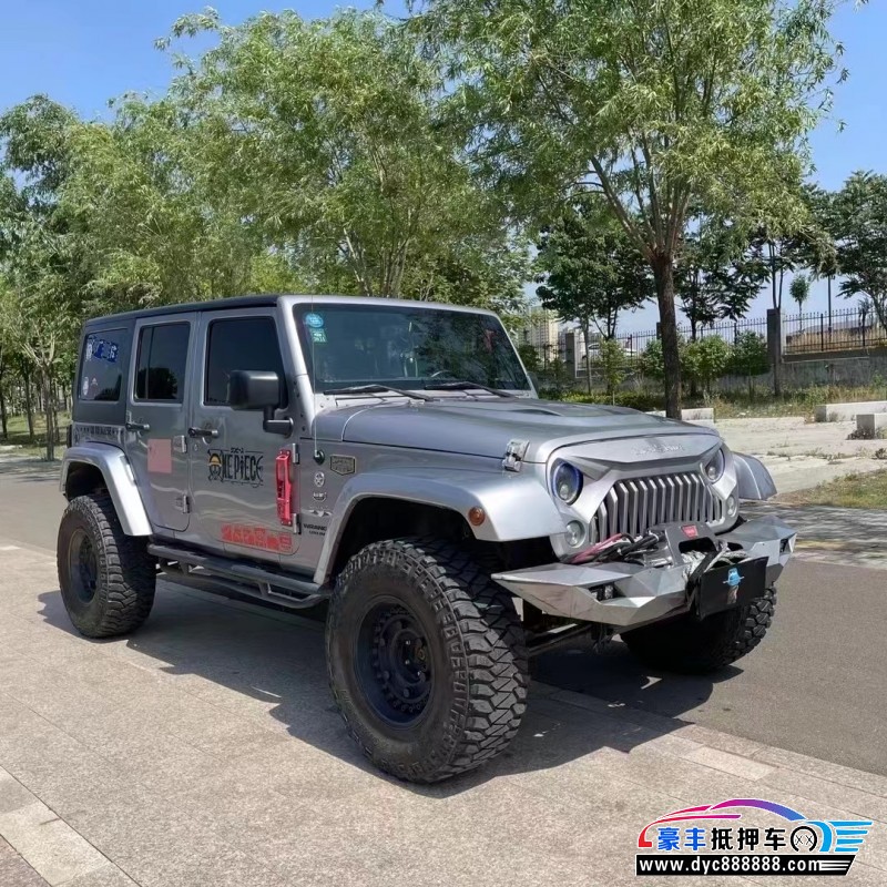 17年Jeep牧马人轿车抵押车出售