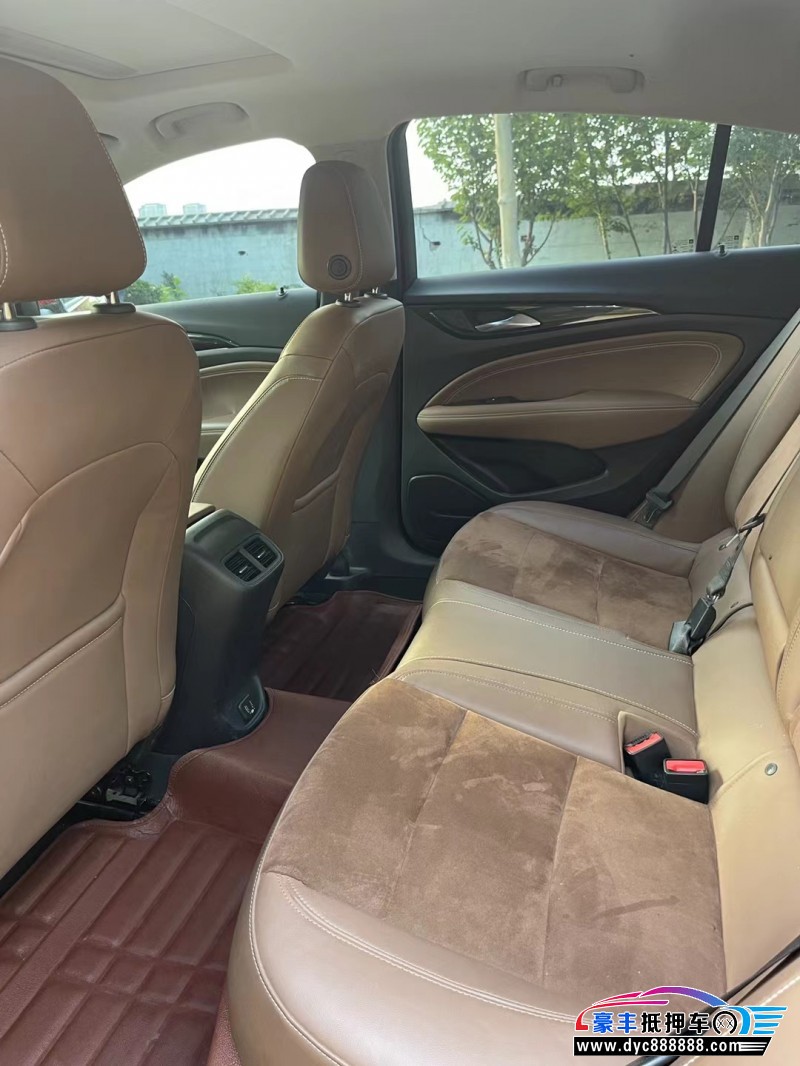 22年别克君威轿车抵押车出售