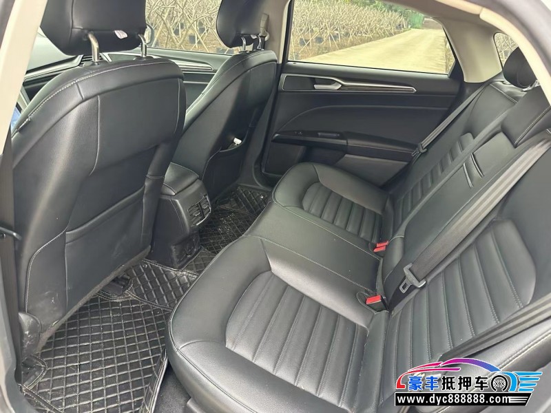 20年福特蒙迪欧轿车抵押车出售