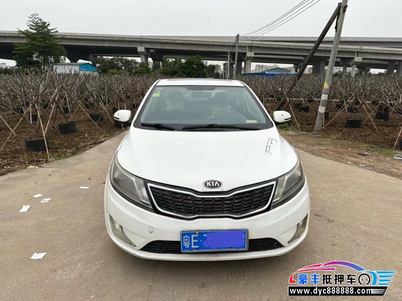 15年起亚K2轿车抵押车出售