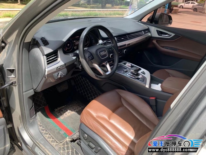 17年奥迪Q7SUV抵押车出售