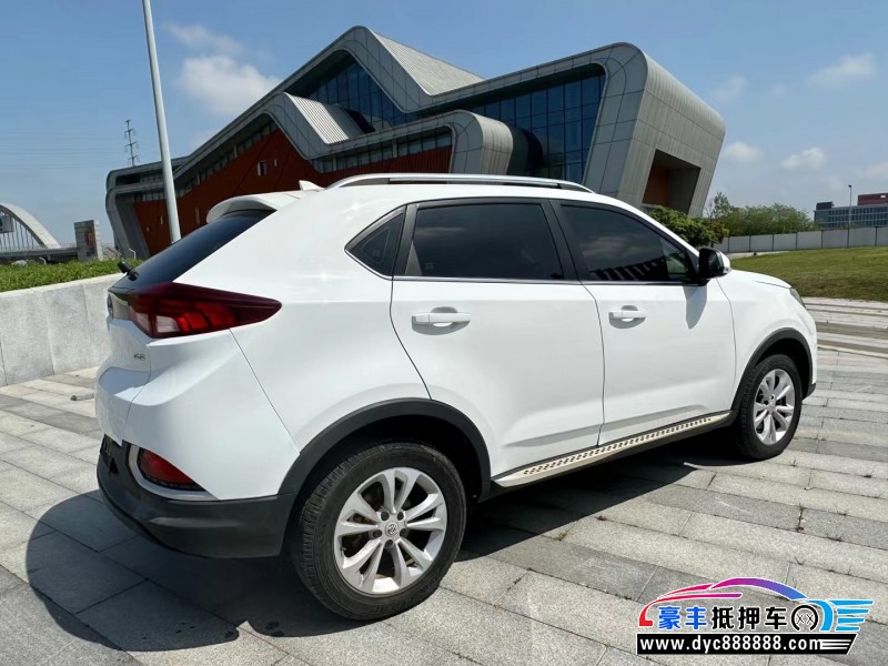 16年名爵锐腾轿车抵押车出售