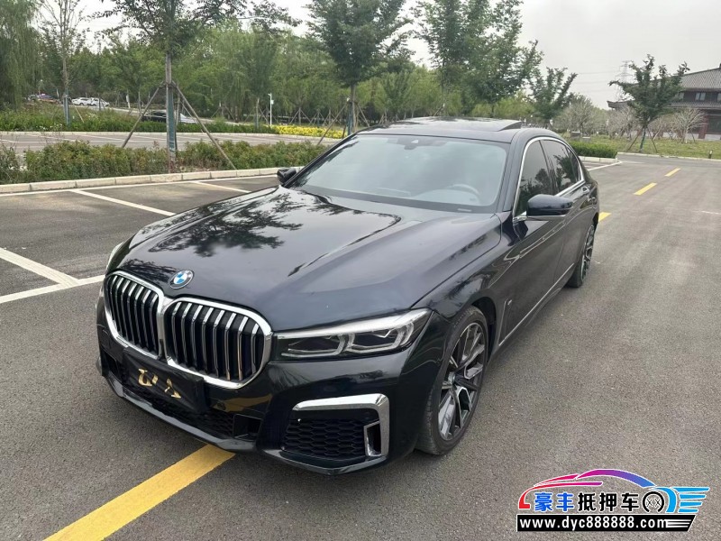 20年宝马7系轿车抵押车出售