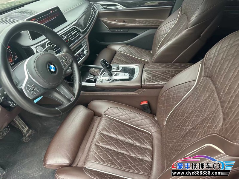 20年宝马7系轿车抵押车出售