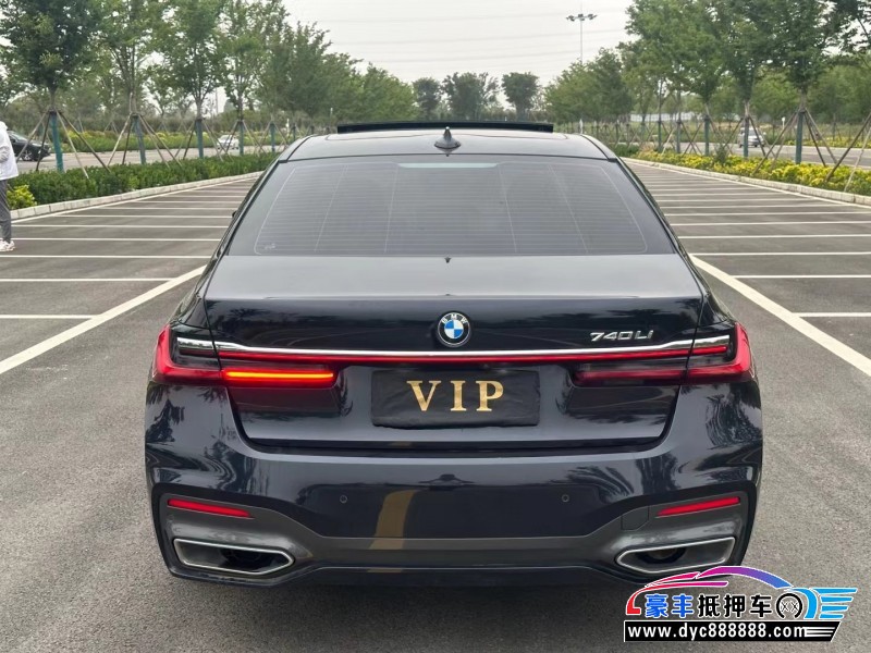 20年宝马7系轿车抵押车出售