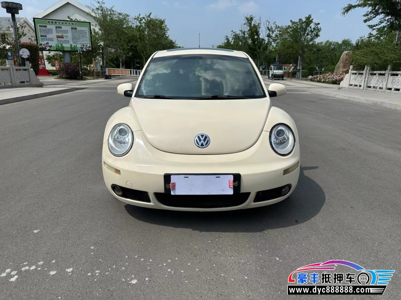 10年大众甲壳虫轿车抵押车出售
