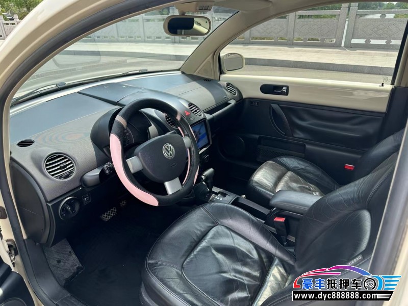 10年大众甲壳虫轿车抵押车出售