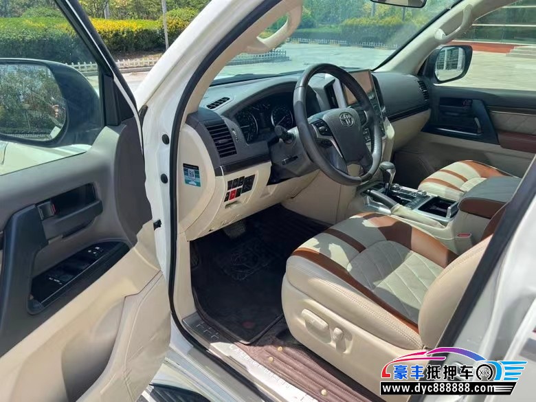 20年丰田兰德酷路泽SUV抵押车出售