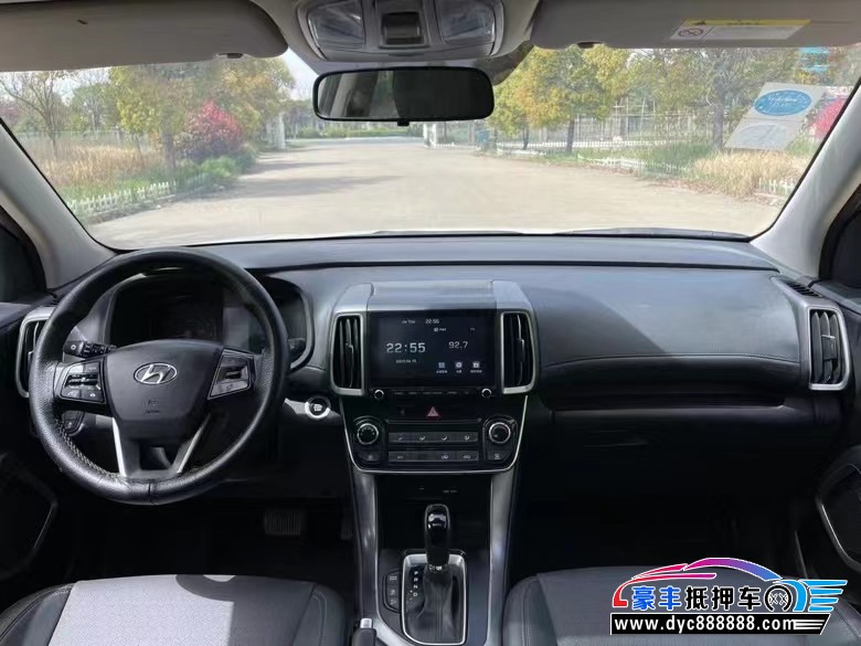 20年现代ix35轿车抵押车出售