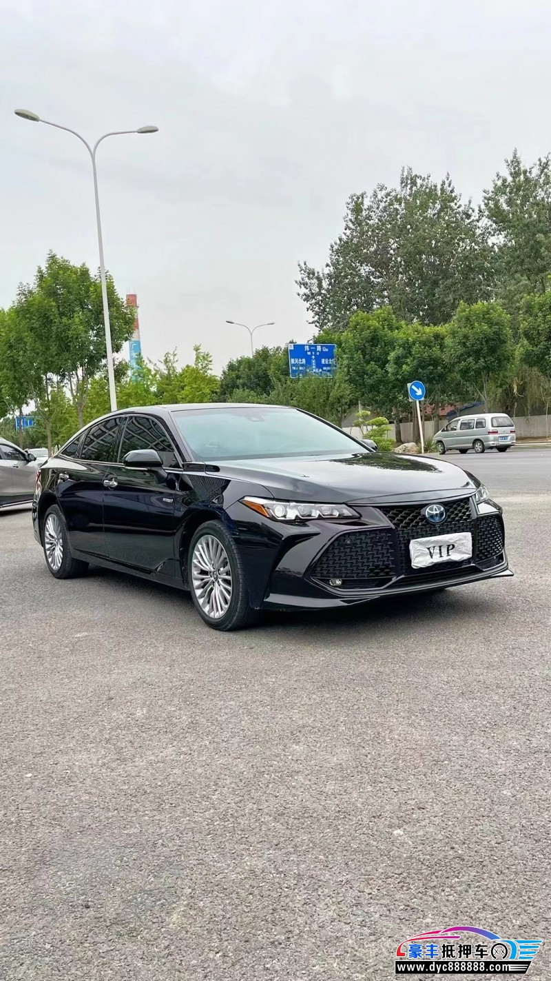 20年丰田亚洲龙轿车抵押车出售