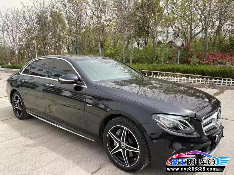 20年奔驰E轿车抵押车出售