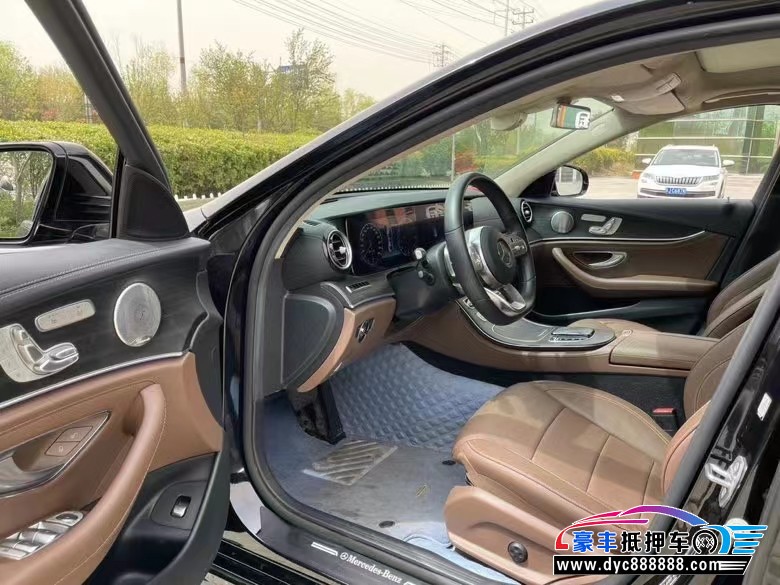 20年奔驰E轿车抵押车出售