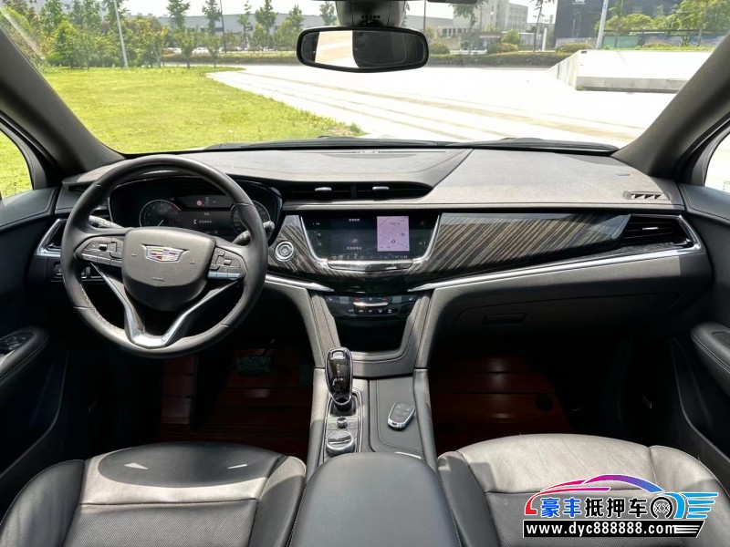 20年凯迪拉克xt6轿车抵押车出售