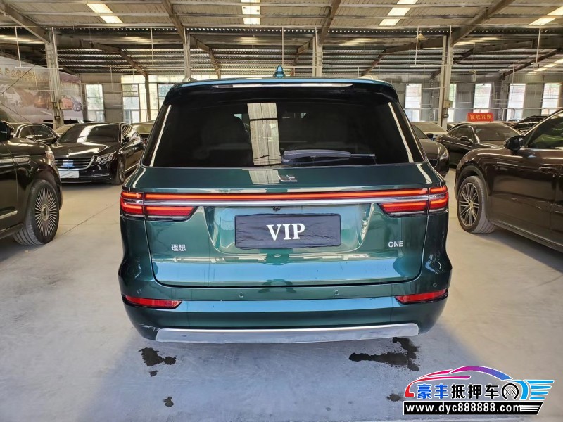 21年理想ONE轿车抵押车出售