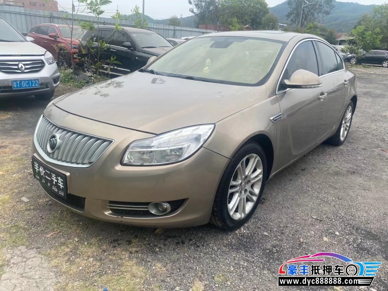 13年别克君威轿车抵押车出售