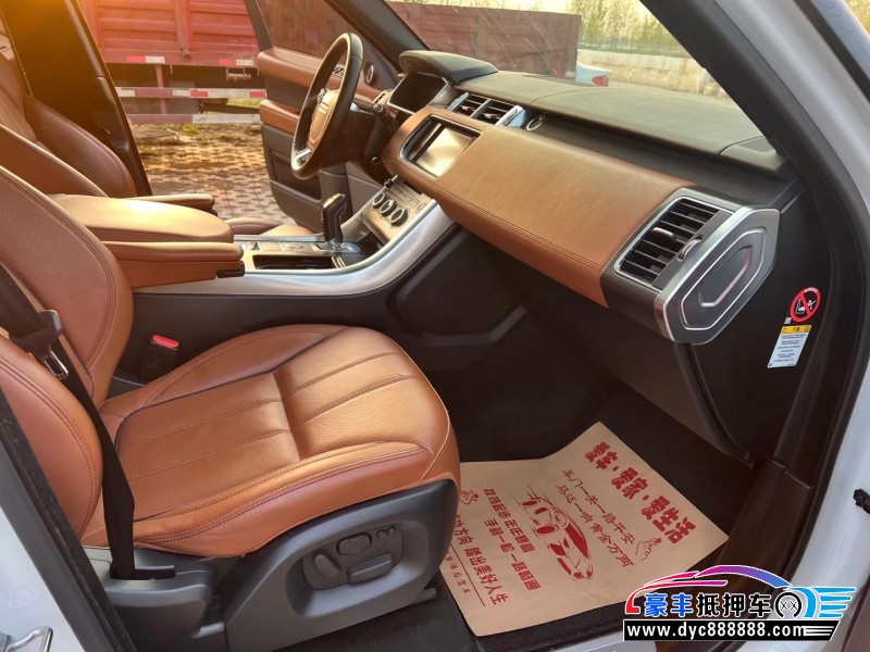 16年路虎揽胜运动轿车抵押车出售