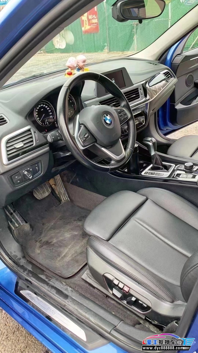 18年宝马1系轿车抵押车出售