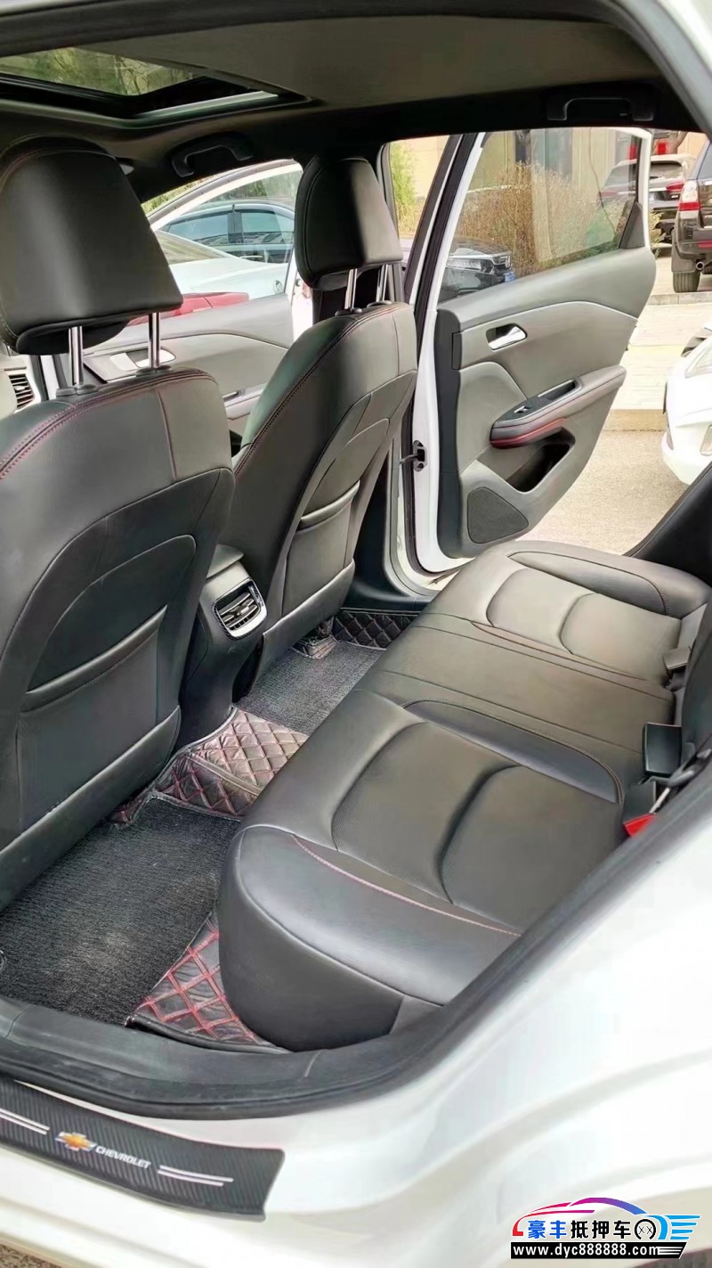 22年雪佛兰科鲁泽轿车抵押车出售