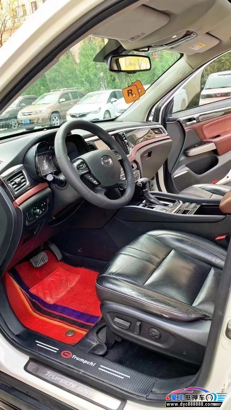 17年传祺GS8轿车抵押车出售