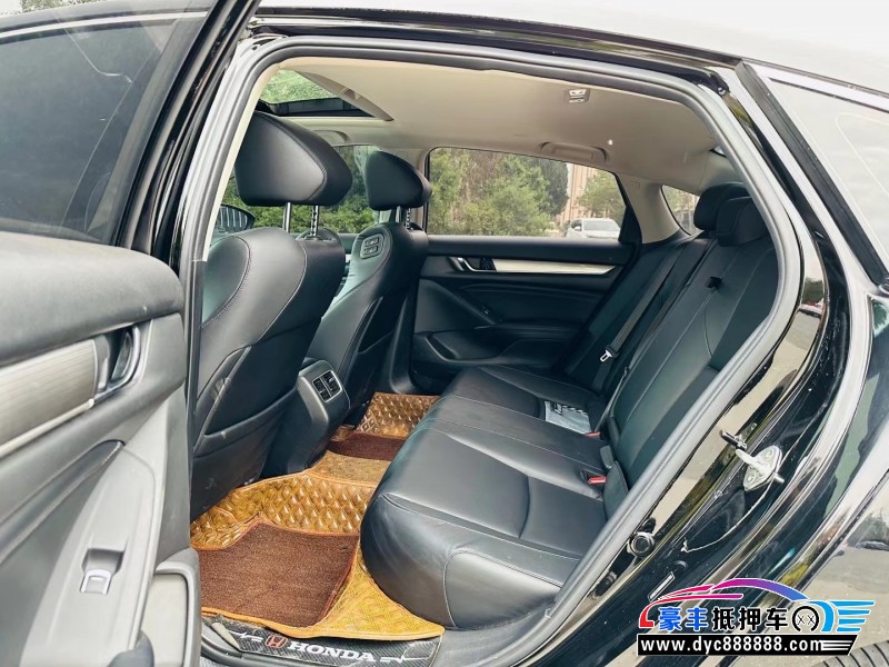 20年本田雅阁轿车抵押车出售