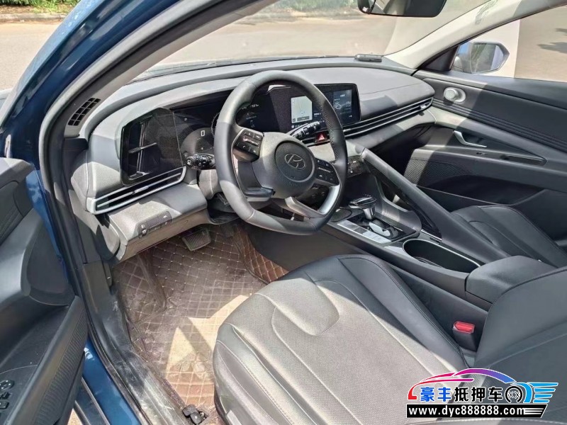 22年现代伊兰特轿车抵押车出售