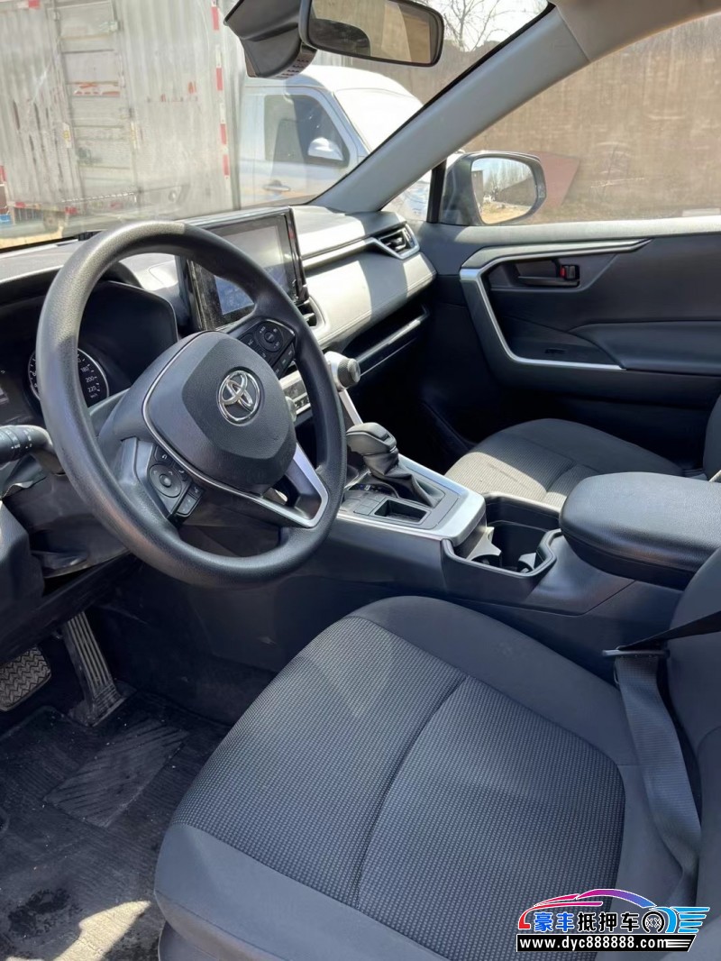 21年丰田RAV4SUV抵押车出售
