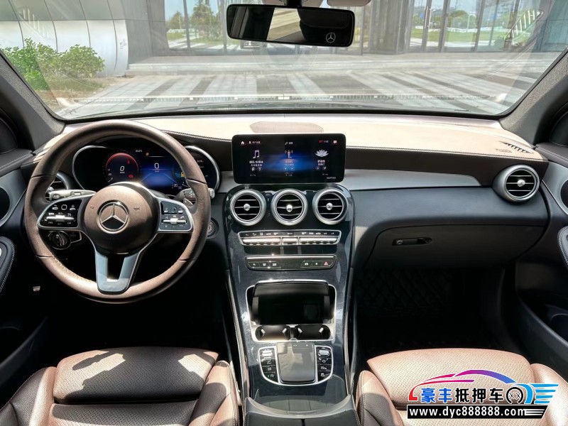 20年奔驰GLCSUV抵押车出售