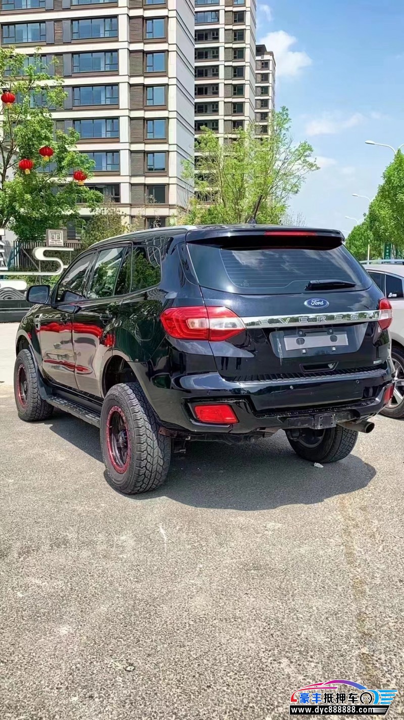 18年福特撼路者轿车抵押车出售