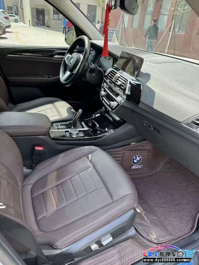 19年宝马X3轿车抵押车出售