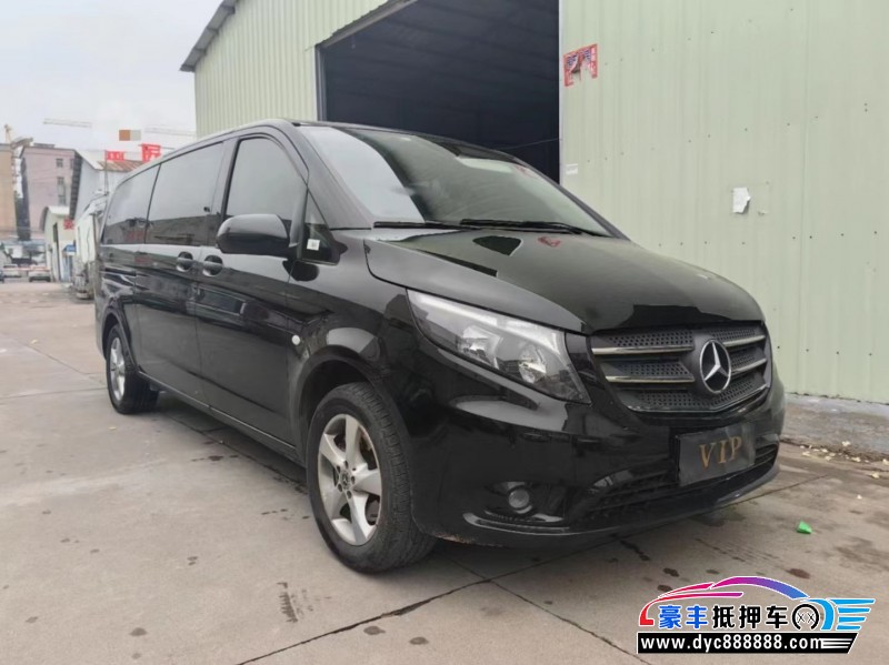 21年奔驰威霆轿车抵押车出售