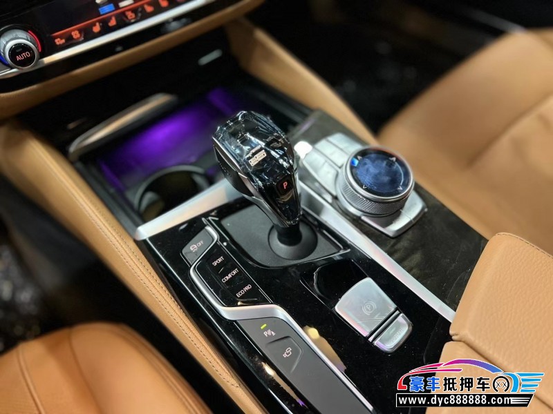 20年宝马5系轿车抵押车出售