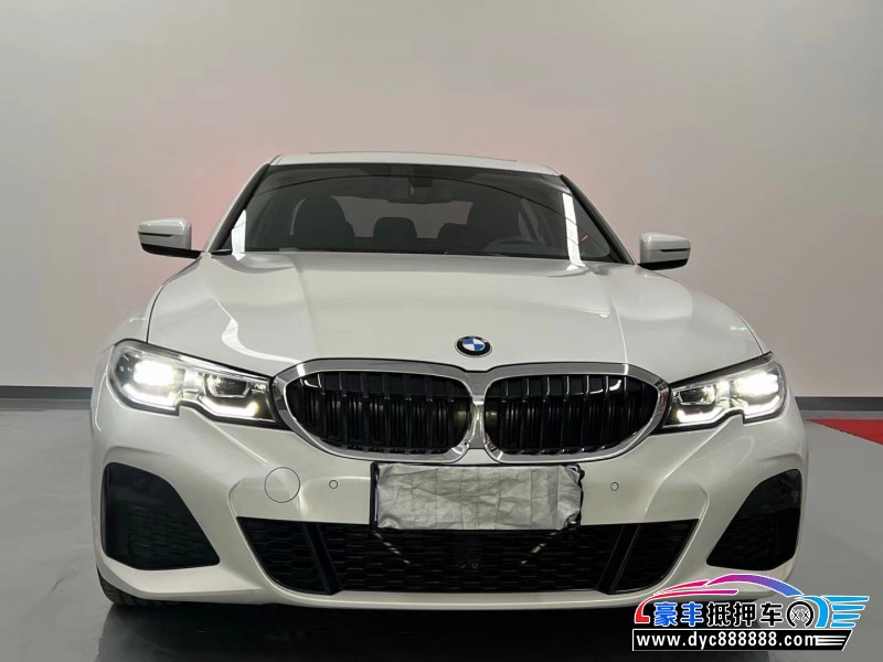 21年宝马3系轿车抵押车出售