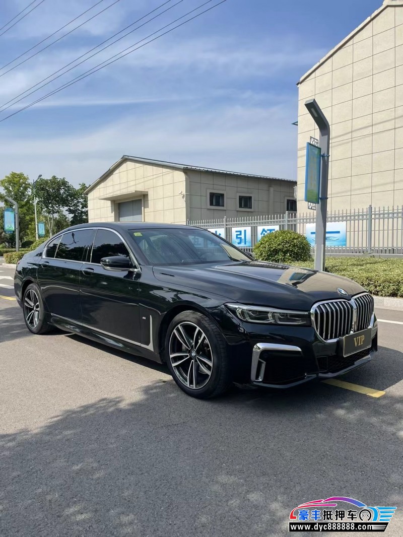 21年宝马7系轿车抵押车出售