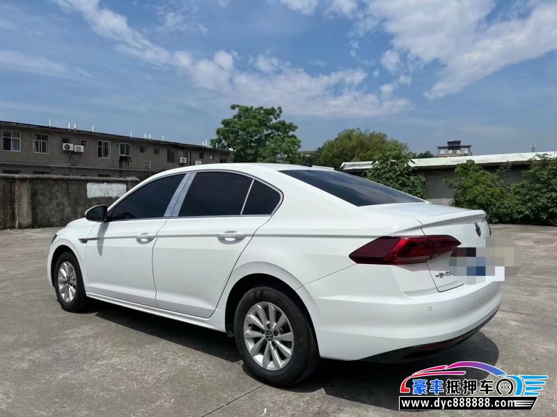 22年大众宝来轿车抵押车出售