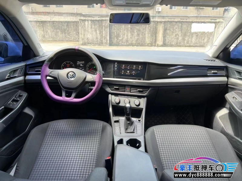 22年大众宝来轿车抵押车出售