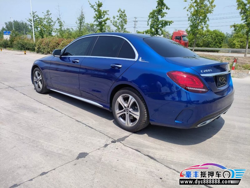 21年奔驰C轿车抵押车出售
