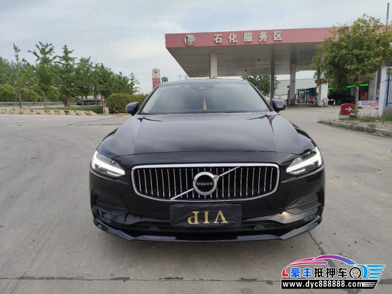 17年沃尔沃S90轿车抵押车出售