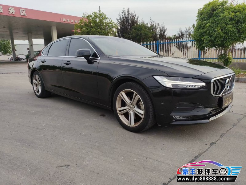 17年沃尔沃S90轿车抵押车出售
